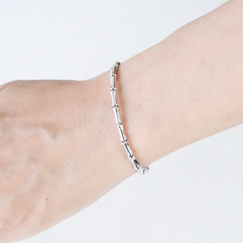 美品 GUCCI バンブーブレスレット K18WG #17 内周17cm GUCCI - 美品 GUCCI バンブーブレスレット K18WG #17 内周17cmの