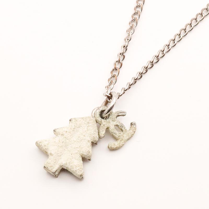 CHANEL（シャネル） 中古 クリスマスツリー モチーフ ネックレス 