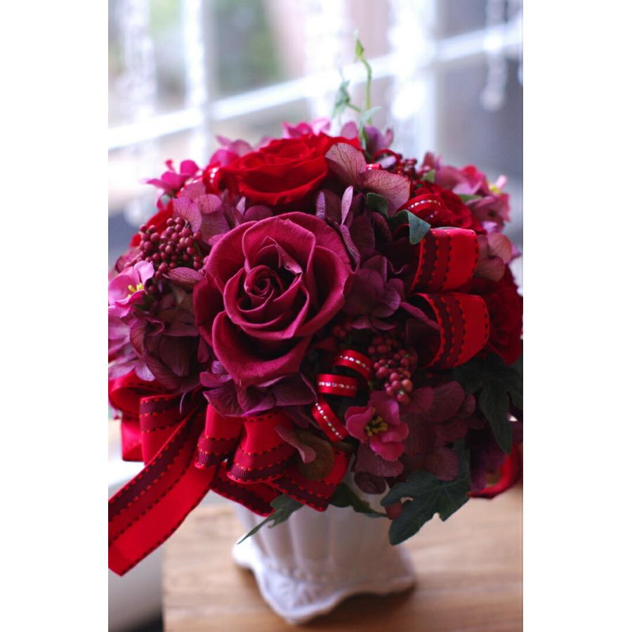 誕生日 還暦祝い 赤い薔薇 レッドボール型ラウンド ケース入りプリザーブドフラワー