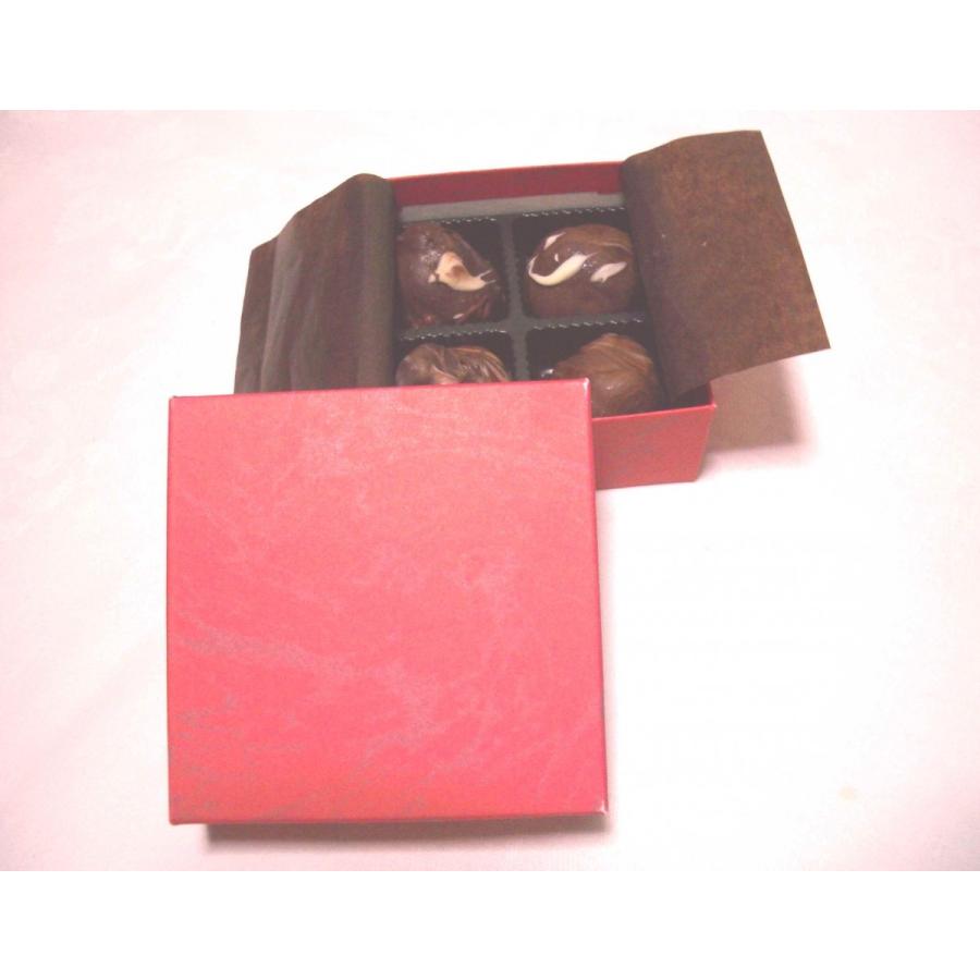 マーブル(４個入)(クランベリー レアチーズケーキのボンボンショコラ スイーツ ギフト おつまみチョコレート お取り寄せ) |  | 02