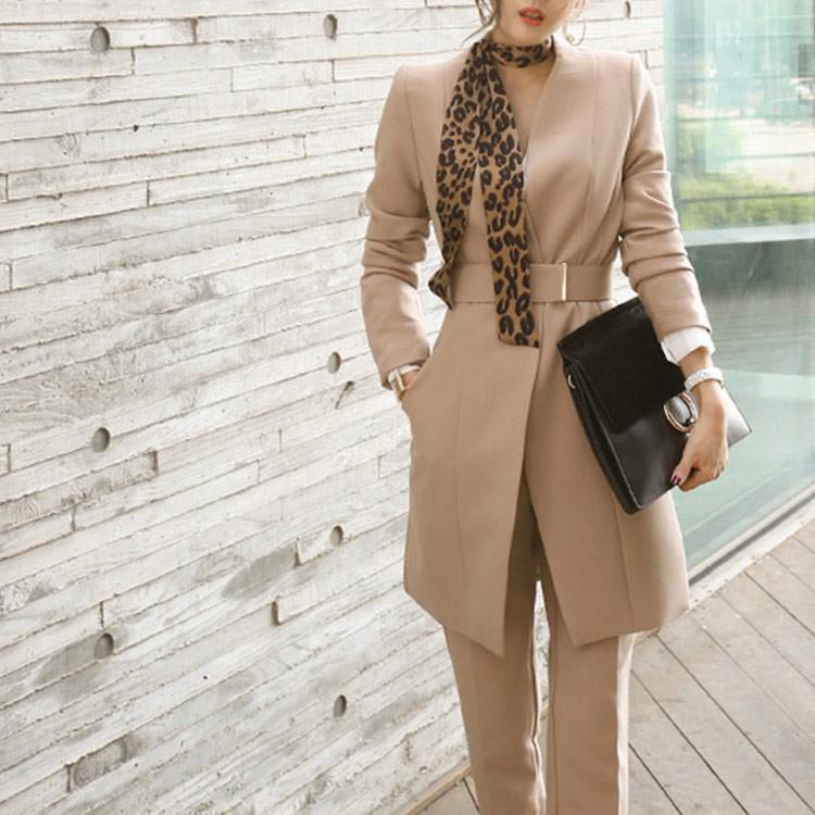 送料無料入学式 スーツ おしゃれ カラースーツ ジャケット セレモニースーツ パンツスーツ ママ レディース 入園 入園式 入学 卒 大きいサイズ 母 割引 ママ