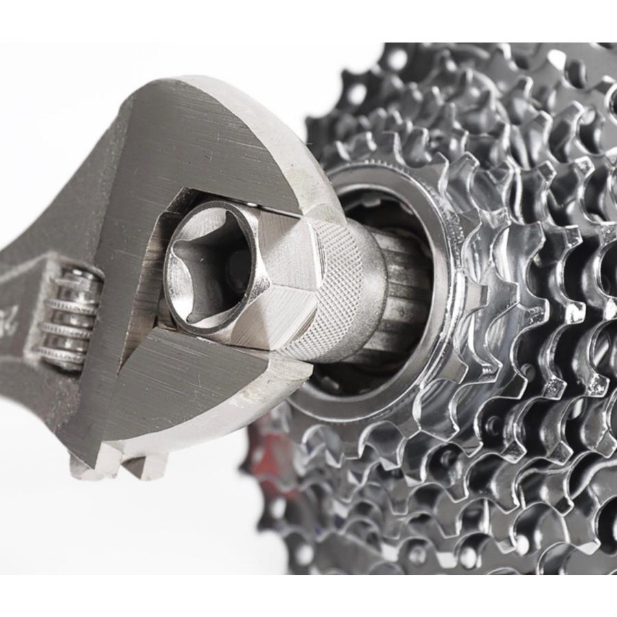 フリーホイールリムーバー ボスフリー抜き ソケット 取り外し 自転車修理 フライホイール取り付けソケット ボスフリー取り外し スプロケット抜き |  | 02