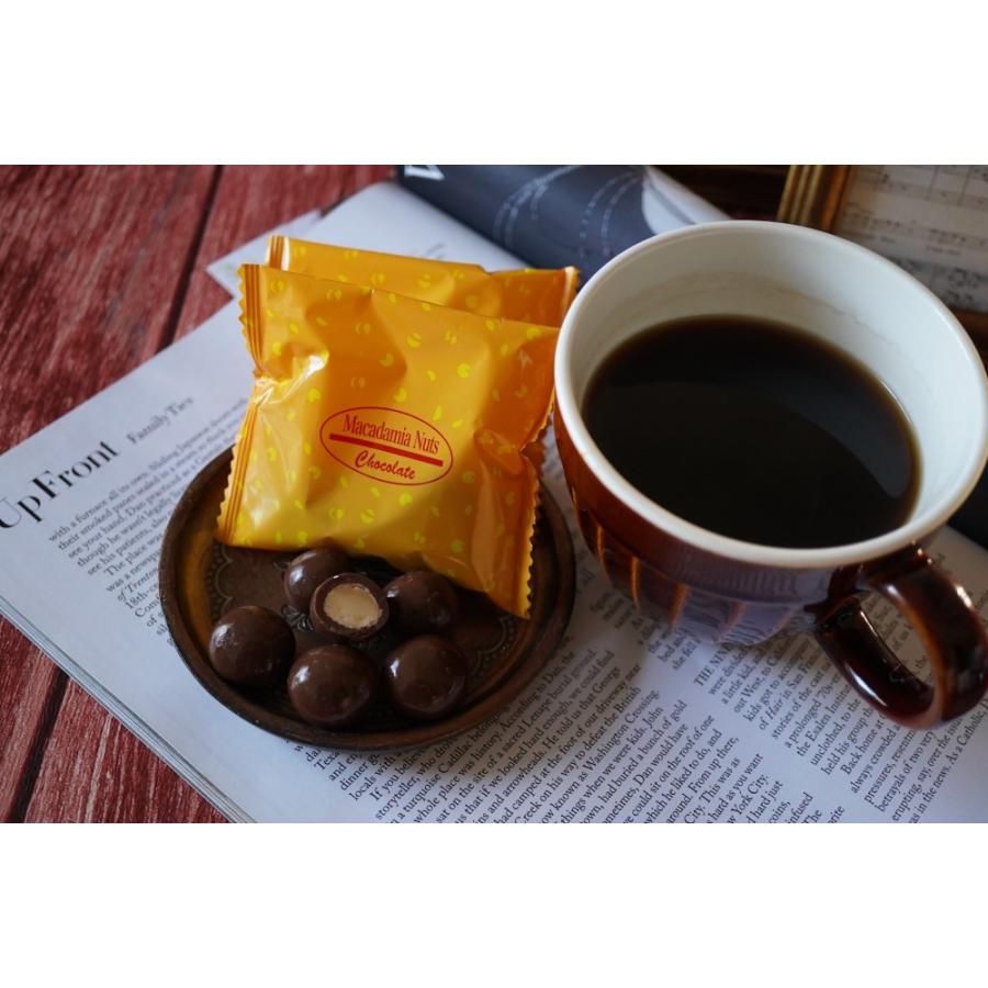 マカデミアンナッツチョコレート(115g/袋) サロンドロワイヤル マカデミアナッツ 個包装 | サロンドロワイヤル | 01