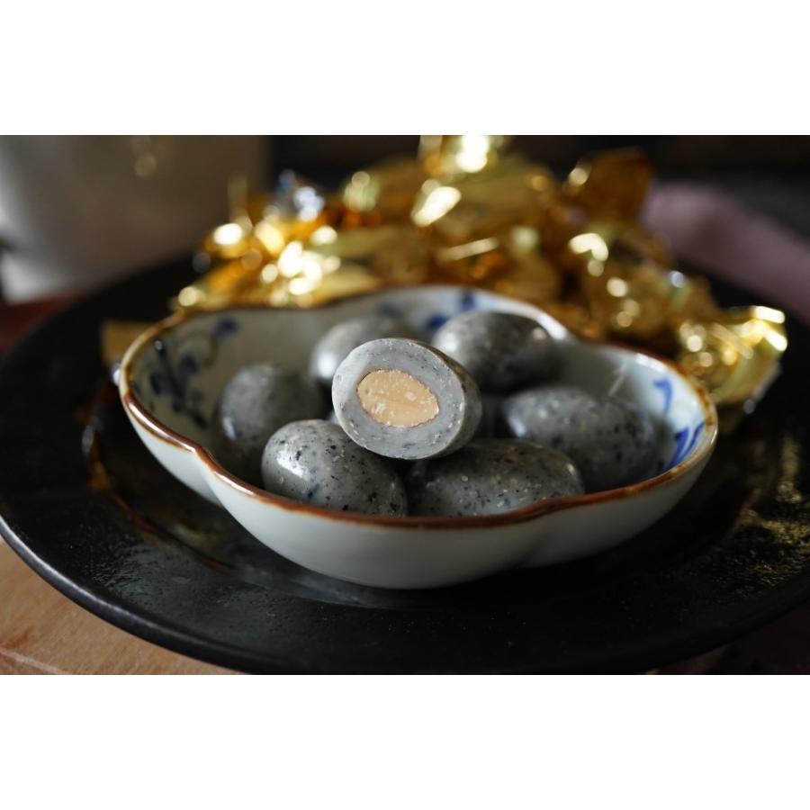 ホワイトデー お返し 黒胡麻アーモンドチョコレート(150g/袋) サロンドロワイヤル 個包装 | サロンドロワイヤル | 02