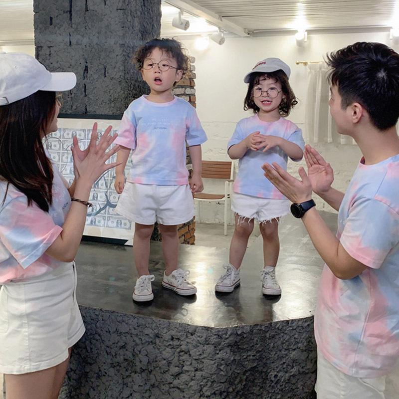 ペアルック Tシャツ お揃い カップル 夏 タイダイ柄 半袖 メンズ レディース 親子 海 ペアルック 母の日 リンク カップル服 人気 単品販売 Q258 Chocooto 通販 Yahoo ショッピング