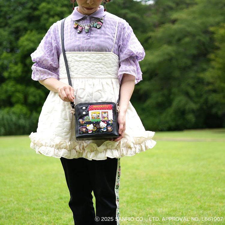 tamaoworldショルダーバッグ Hello kitty BLACK tamao world（タマオワールド） Hello kitty × ハローキティ テニス