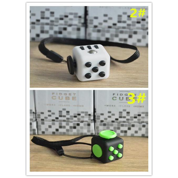 フィジェットキューブ ストレス解消キューブ ストラップ付き 手持ち無沙汰を解消する玩具 フィジェットトイ不安リリーフ ルービックキューブ メール便不可 26 直店 Com 通販 Yahoo ショッピング