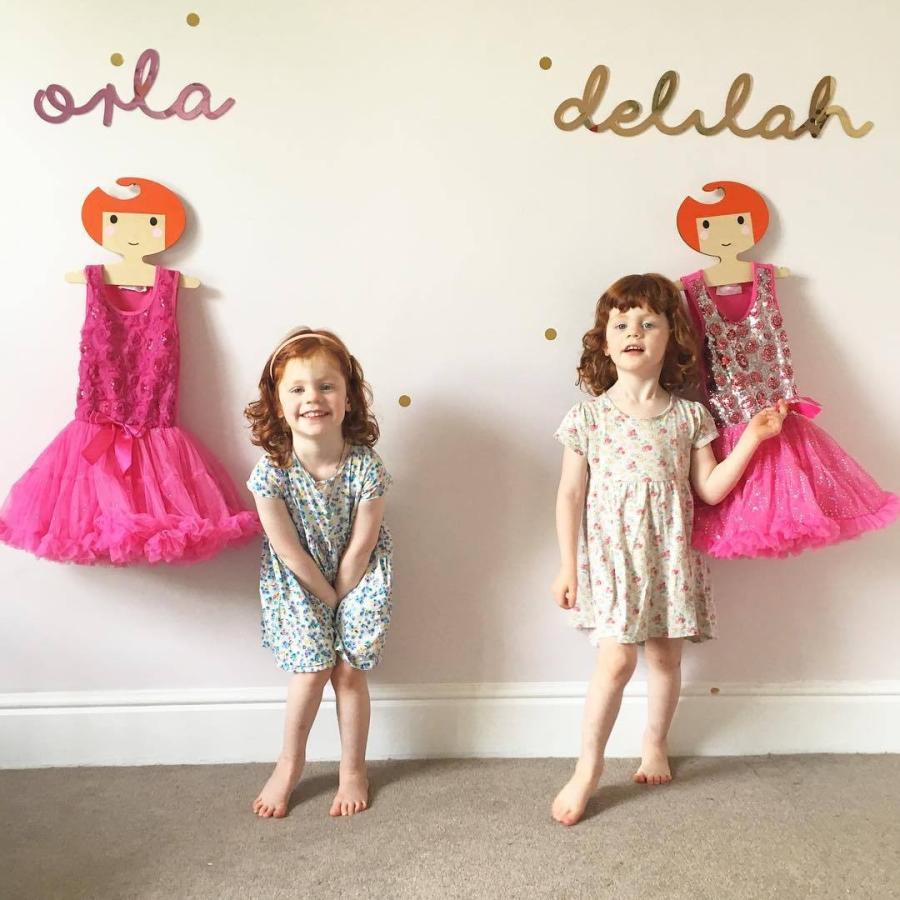 Ins風 ショートヘアのガール デザイン 木製子ども用ハンガー インテリア 撮影小物 店舗 室内装飾北欧 キッズルーム デコレーション ギフト G238 直店 Com 通販 Yahoo ショッピング