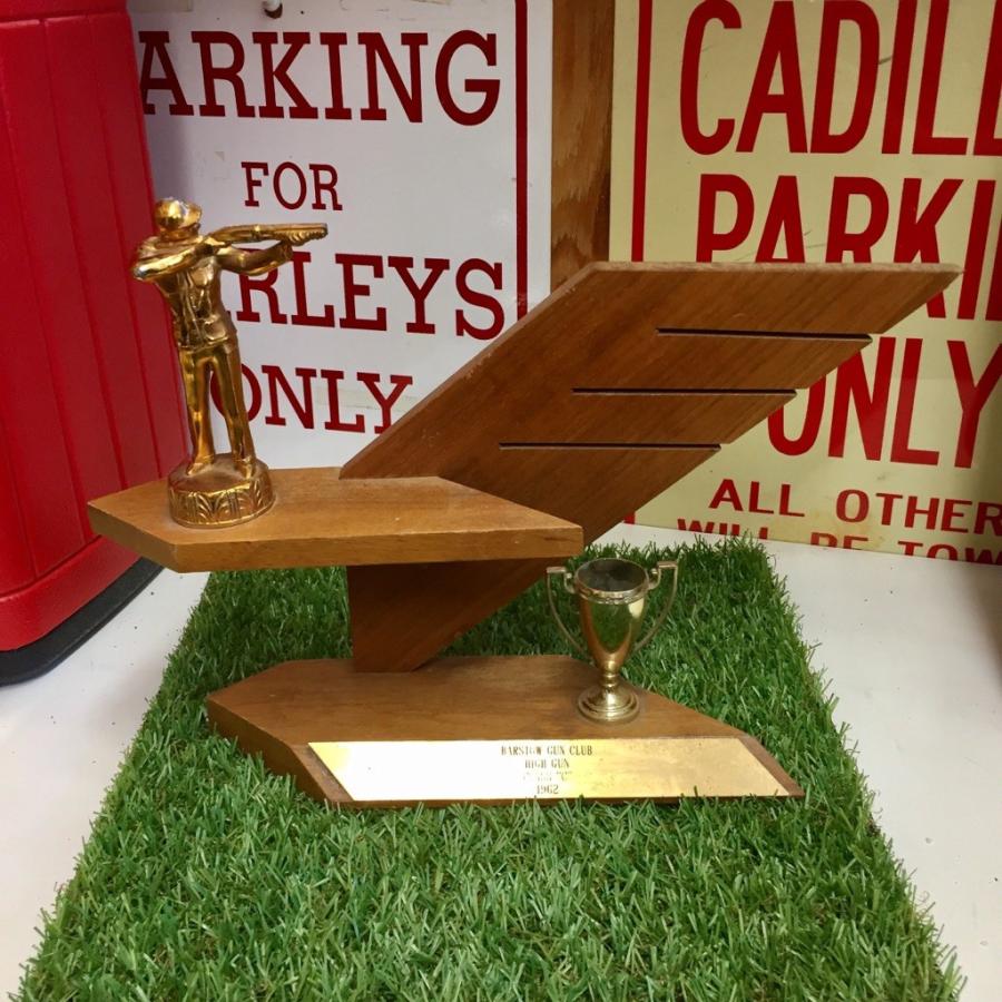 ヴィンテージ ガンクラブ トロフィー 射撃 BARSTOW GUN CLUB 1962 Trophy Q86 アメリカン雑貨 3704