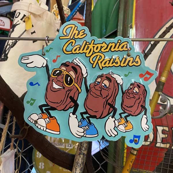 ミニエンボスメタルサイン [RAISIN DANCE] RAISIN カリフォルニアレーズン アメリカン雑貨 アメリカ雑貨 かわいい アメ雑 ...