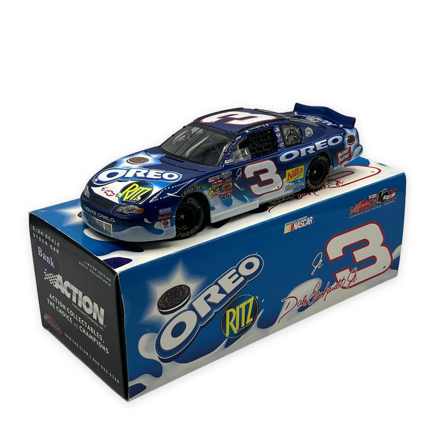 3] 1/24 NASCARコレクタブルミニカー [#3 OREO / RITZ 2002 Monte