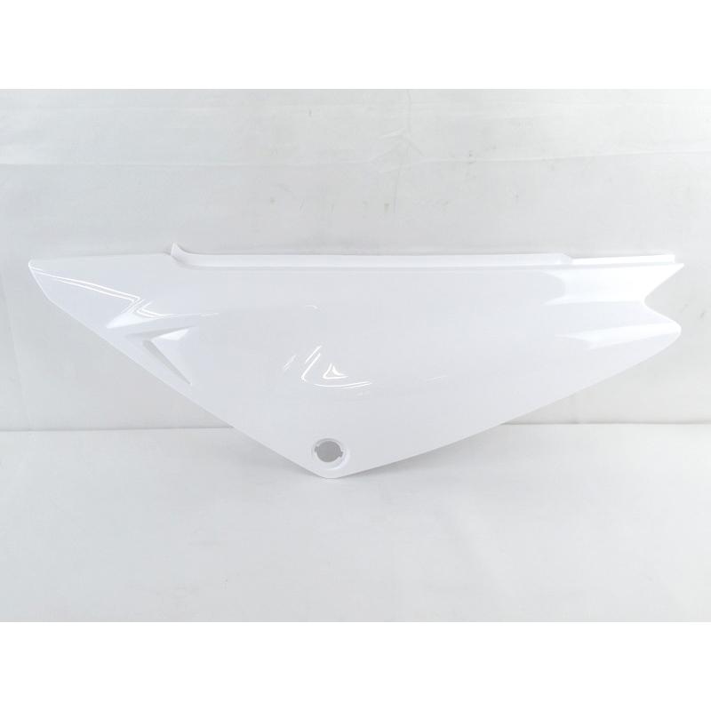YAMAHA 純正 フィリピン仕様XTZ125 左サイドカバー[ホワイト] #2MC