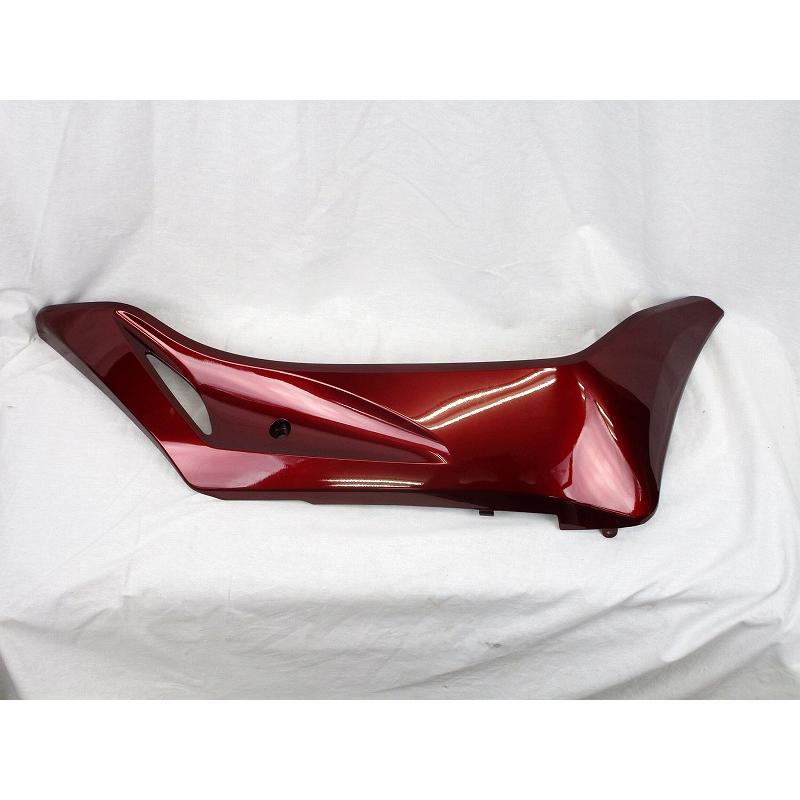 専用 HONDA 純正 PCX125/150['14-'17]【JF56/KF18】 右ステップフロアカウル