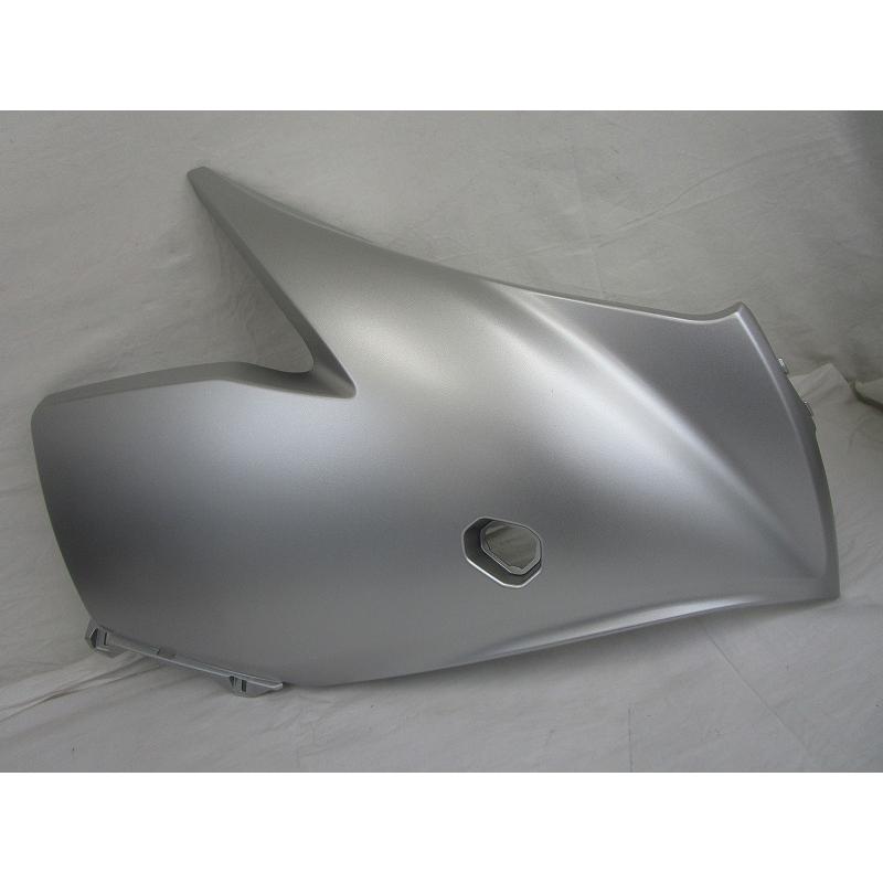 SUZUKI 純正 ジクサーSF250 右サイドカウル[マットシルバー SUZUKI 純正 ジクサーSF250 右サイドカウル[マットシルバー