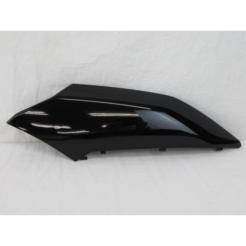 YAMAHA 純正 FZ25['20] 右タンクサイドカバー[ブラックメタリック
