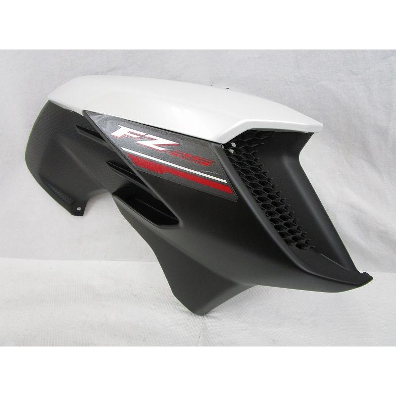 YAMAHA 純正 FZ25 右タンクシュラウド[ホワイト] #b97-xf13b-00-P1