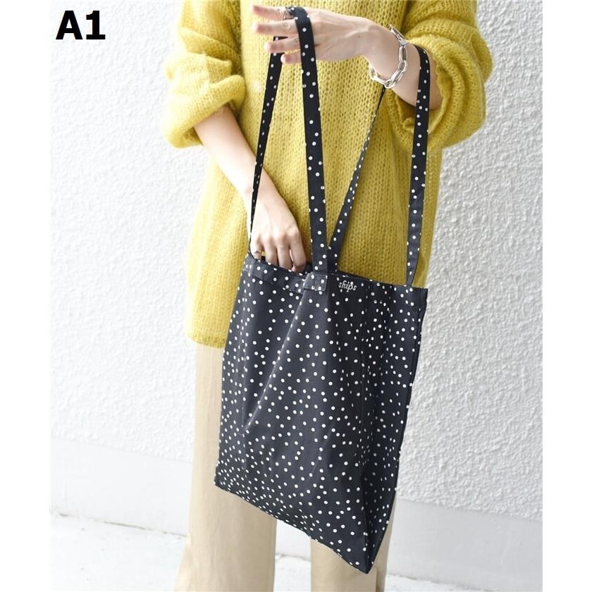 お値下げ❤️激レアd.i.a.ゼブラ柄ショッパー【A】旅行・お泊まりなどに大活躍✨ 現物！黒ゼブラ柄スタードットships大容量ショルダーバッグwtote