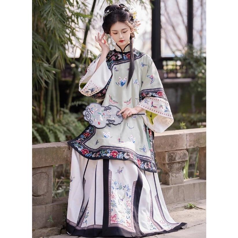 清漢女刺繍華服 レトロスタイル 中国伝統衣装 非漢服_11