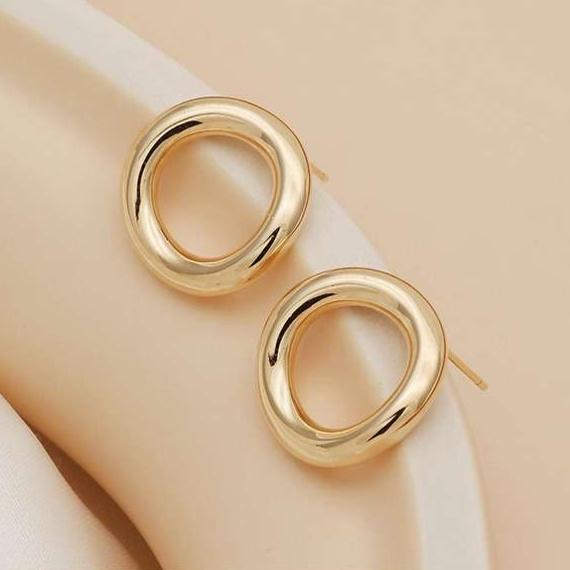 フープ ピアス シンプル二重円ピアスの画像