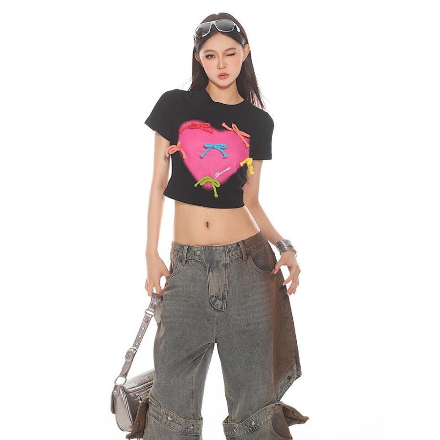 白　黒　カラフル　リボン　Tシャツ　トップス　ガーリー　カジュアルの画像