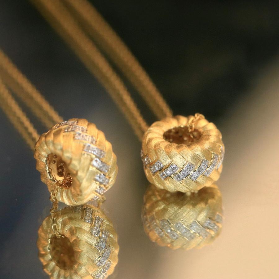 ネックレスチェーン 金製編み目模様宝石ペンダントネックレスの画像