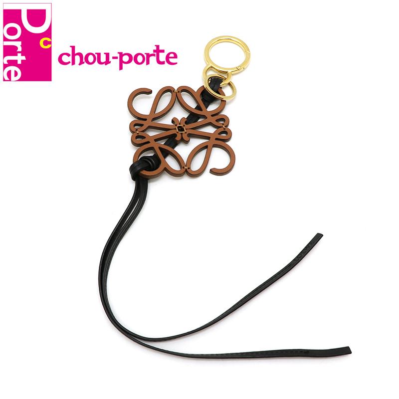 ロエベ Loewe キーリング チャーム アナグラム レザー ブラウン ブラック ゴールド金具 キーホルダー 112 19 046 レディース 中古美品 現行 Kmlo 964 Chou Porte 通販 Yahoo ショッピング