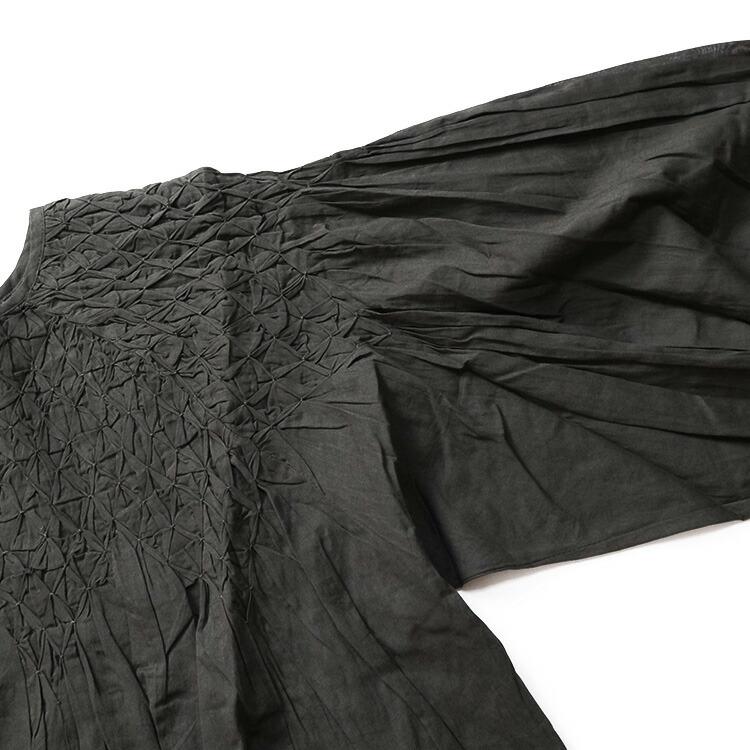 ドゥーブルー doux bleu ハンドスモッキング刺繍ブラウス 2543