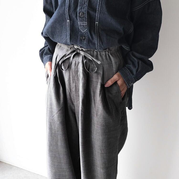30%OFF SALE) ドゥーブルー doux bleu ウーリーノ タックパンツ 2555