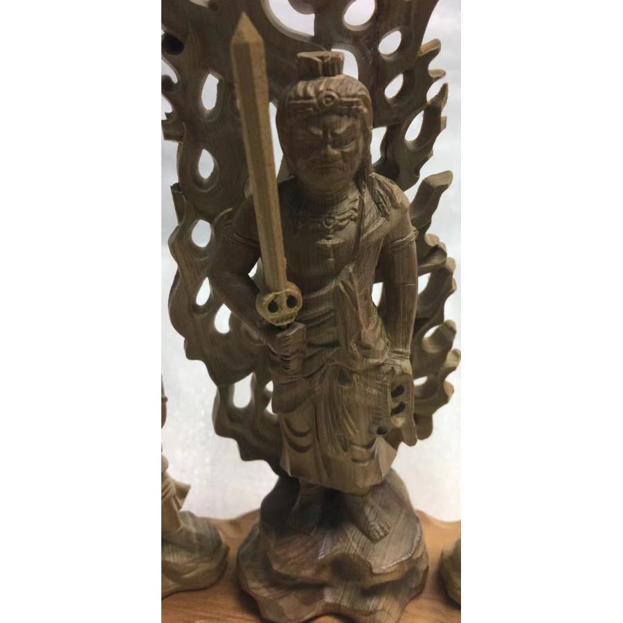 不動三尊 不動明王 2童子付 木彫 香木 高さ17cm : 仏像・仏具専 不動三尊 不動明王 2童子付 木彫 香木 高さ17cm : 仏像・仏具専