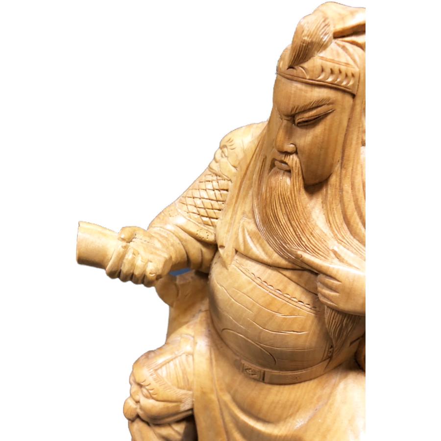 関羽　三国志　彫刻　一刀彫り　置物　インテリア Amazon.co.jp: 匠の逸品(三国志) 関羽 置物【関羽像（関公像）】武財神