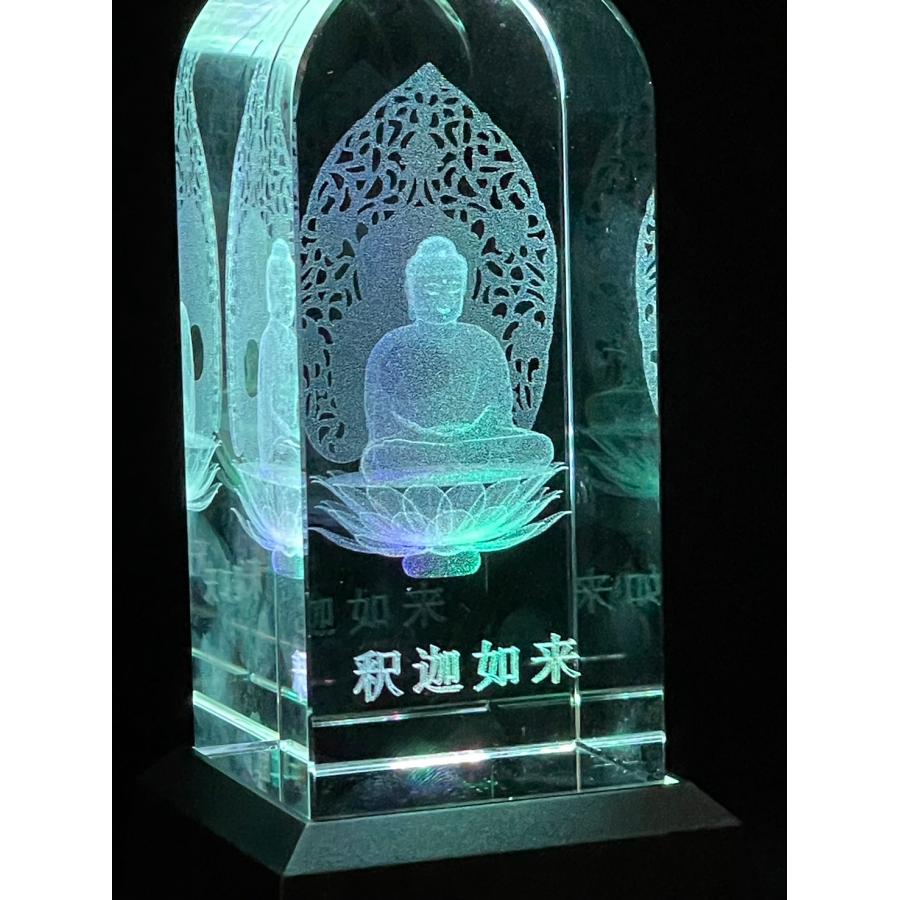 釈迦如来座像 釈迦如来 総高さ14.5cm LED 3Dレーザー クリスタル