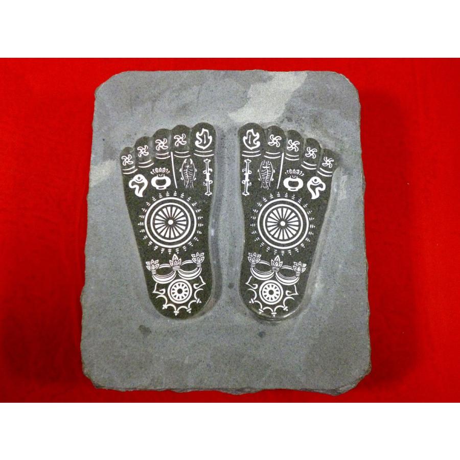 仏足石 浮き彫りタイプ : 仏像・仏具専商の彫一 Yahoo!店 - 通販