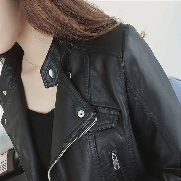 定形外発送送料無料商品 新品タグ付❤️blanknyc フェイクレザー