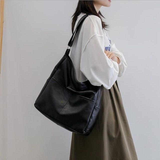 【美品】ワンショルダーバッグ レザー黒レディース ONE. ショルダーバッグ バッグ 「ONE.ワンドット」 / レザーBIG