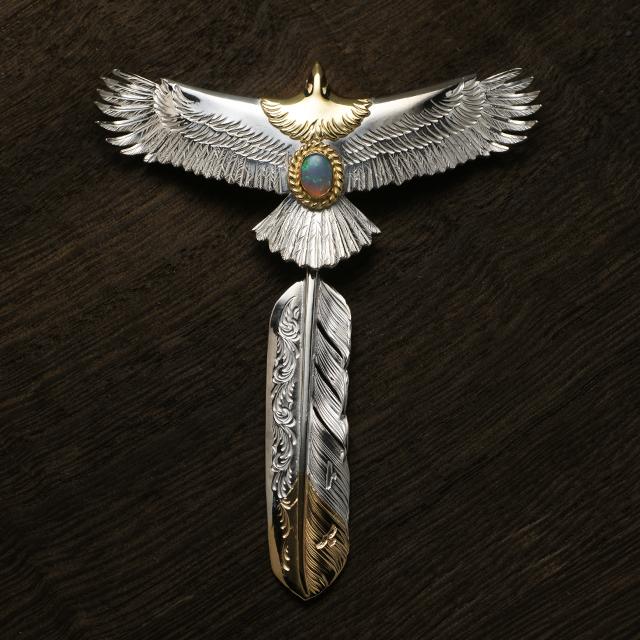 鷲見太郎 Pendant ペンダント】LアラベスクフライトフェザーK18
