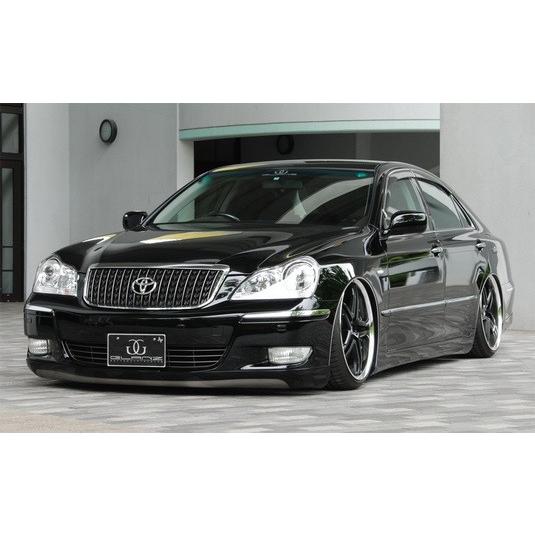 売切り特価 18マジェスタ サイドステップ - 外装、エアロパーツ