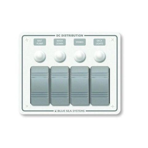 BLUE SEA SYSTEMS 防水サーキットブレーカーパネル 8272 横型・4連 【メーカー品番：23874】