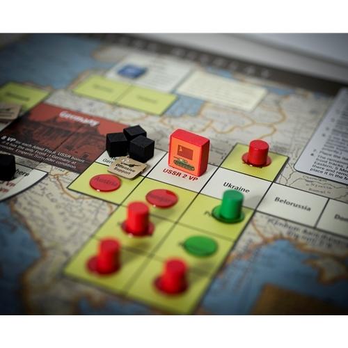 GMT: Churchill, 3rd Printingの画像