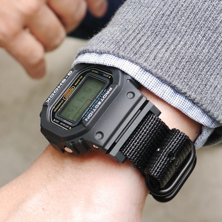 時計 腕時計 G Shockdw 5600eメタルアダプター バリスティックnatoベルト 付純正ベルト 缶ケースgショック5600ジーショック 1066 Mils103 クロノワールド ジャパン 通販 Yahoo ショッピング