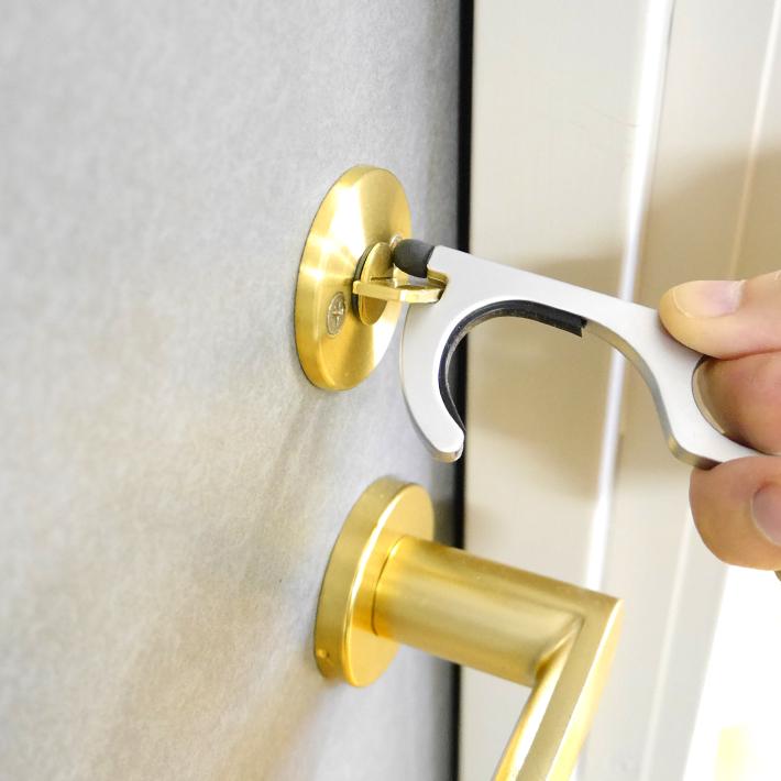 内側ゴムの最新ver 非接触 ドアオープナーver3 0 コロナ ウィルス 対策商品 外出時 ウイルス対策グッズ つり革 ボタン押し スイッチ 便利グッズ 1099 005 クロノワールド ジャパン 通販 Yahoo ショッピング