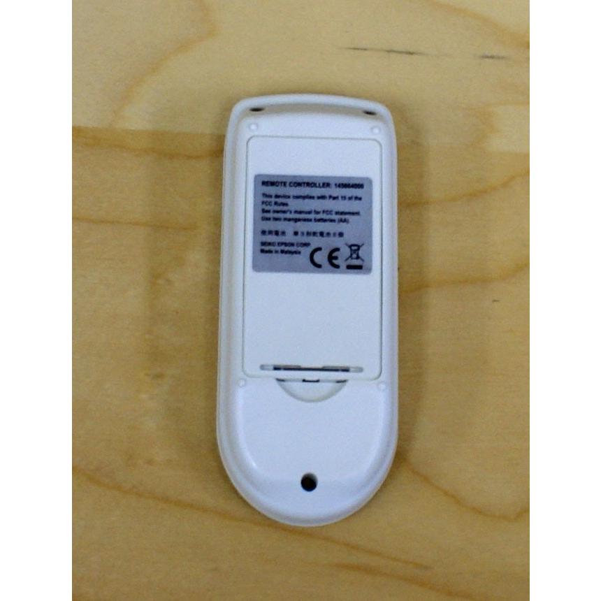 エプソン（EPSON） （中古）EPSON プロジェクター EMP-823 : kiki