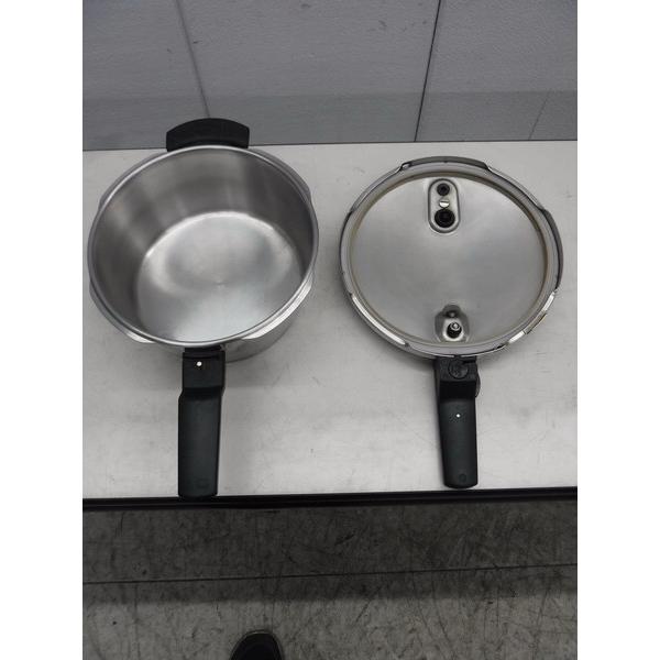B1812◇フィスラー◇圧力鍋(IH対応) φ22cm Fissler 栃木 宇都宮 B1812◇フィスラー◇圧力鍋(IH対応) φ22cm Fissler 栃木 宇都宮