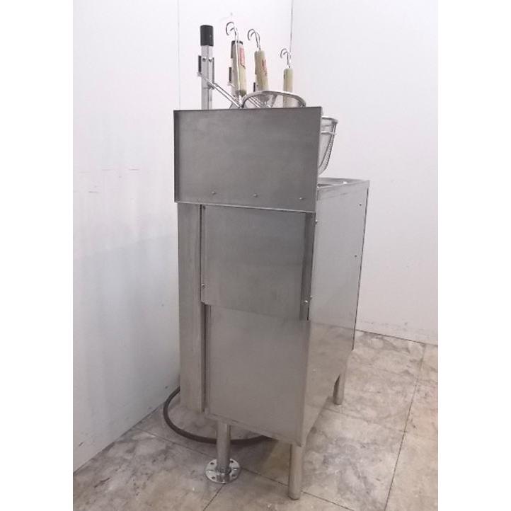 中古厨房 日本洗浄機 3テボ無沸騰噴流式ゆで麺機 UMR521E 350 中古厨房 日本洗浄機 3テボ無沸騰噴流式ゆで麺機 UMR521E 350