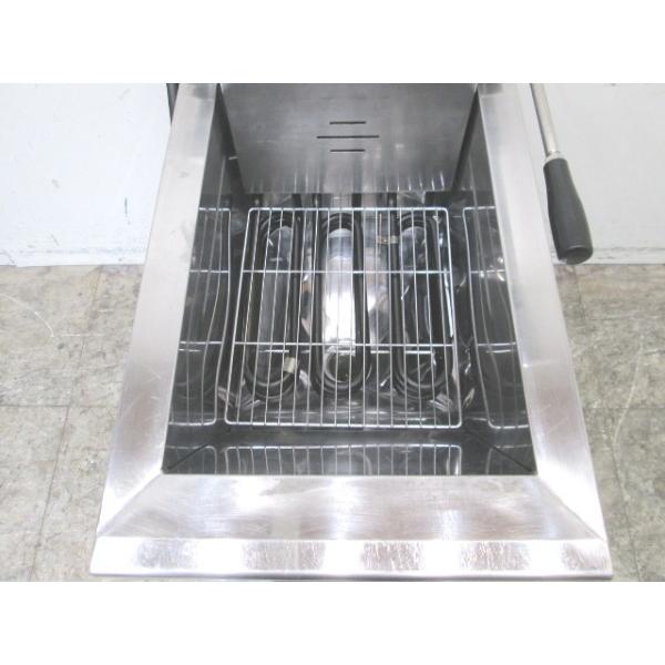 中古厨房 '21マルゼン 電気フライヤー MEF-13FE 350×600×800 中古厨房 '21マルゼン 電気フライヤー MEF-13FE 350×600×800