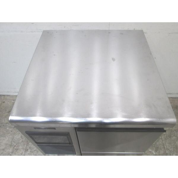 中古厨房 ホシザキ 製氷機 CM-100K チップアイス 600×600×800 中古厨房 ホシザキ 製氷機 CM-100K チップアイス 600×600×800