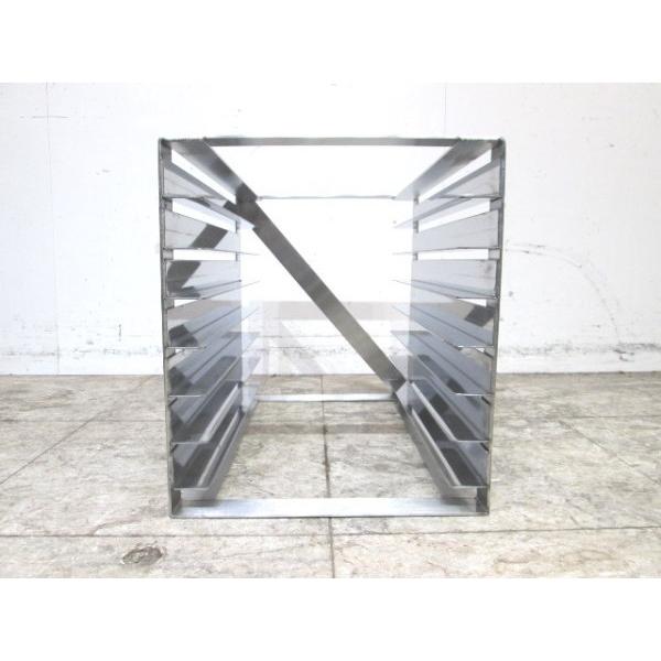 中古厨房 トレーラック 340×530×390 バット収納棚 /23K0404Z 中古厨房 トレーラック 340×530×390 バット収納棚 /23K0404Z