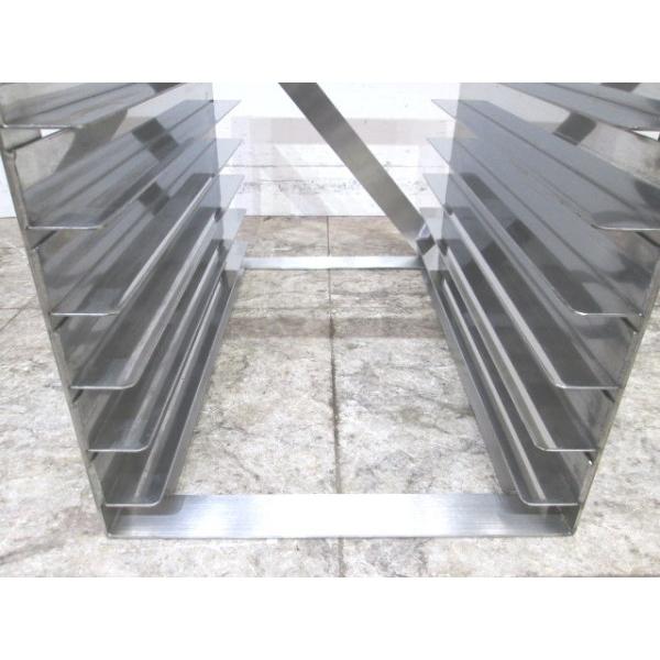 中古厨房 トレーラック 340×530×390 バット収納棚 /23K0404Z 中古厨房 トレーラック 340×530×390 バット収納棚 /23K0404Z