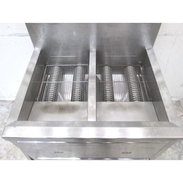 タニコー 2槽フライヤー TGFL-67CW 都市ガス 670×600×800 中古 タニコー 2槽フライヤー TGFL-67CW 都市ガス 670×600×800 中古
