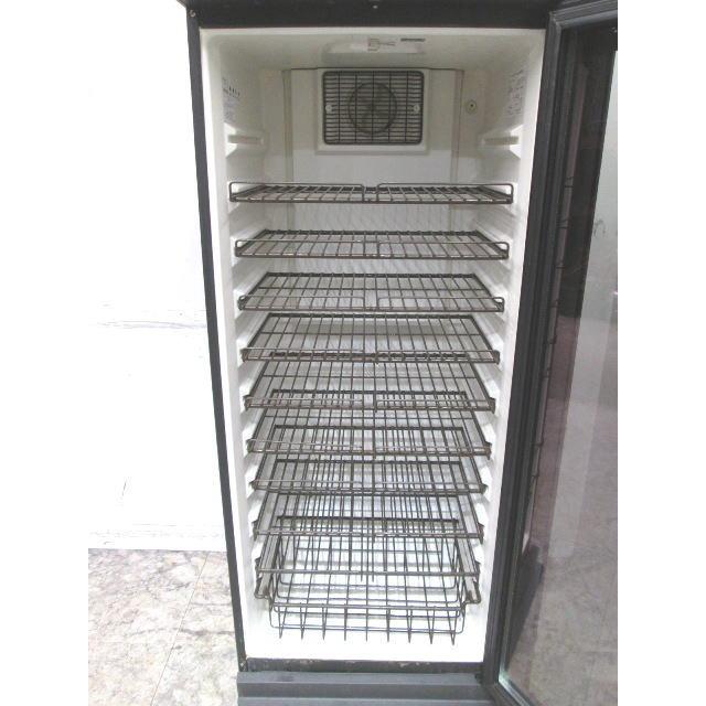 フォルスター ワインセラー ST-SV270G(M)-D 606×562×1513 中古 フォルスター ワインセラー ST-SV270G(M)-D 606×562×1513 中古