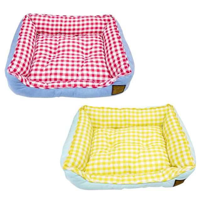 Susan Lanci チェック柄犬用ベッド Susan Lanci チェック柄犬用